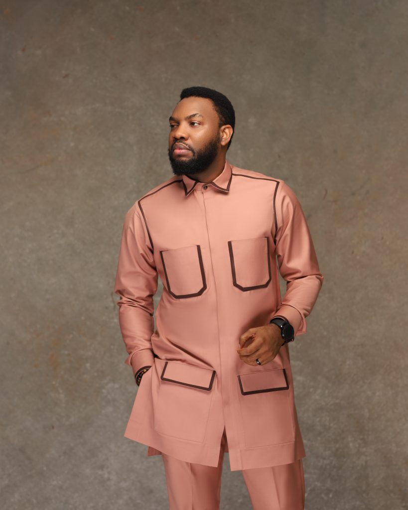 Elevate your style with our Blush Pink Traditional African Kaftan with Trousers. A timeless blend of heritage and modernity for the contemporary man.