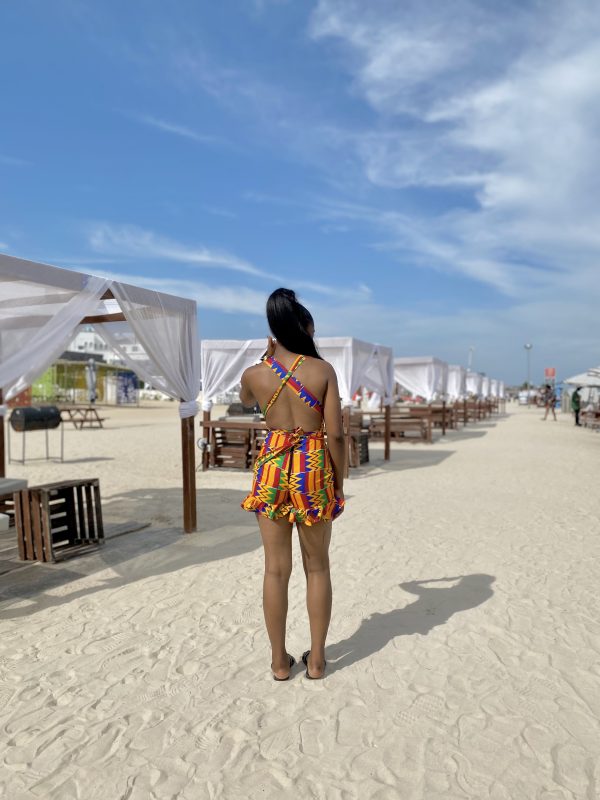 Discover the vibrant beauty of Yeres Kente Beach Set - a stunning collection of beachwear and accessories. Elevate your seaside style today!