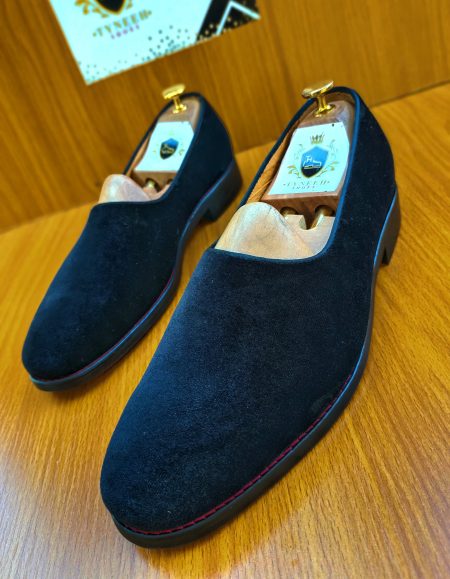 Luxurious Velvet Loafers for Men - Elevate your formal style with these sophisticated and comfortable shoes.