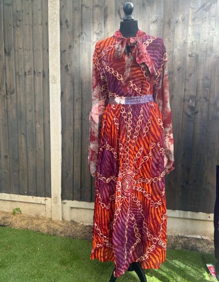 Discover elegance and charm with our airy chiffon maxi dresses. Embrace timeless style in this beautiful design. Shop now for this perfect look!